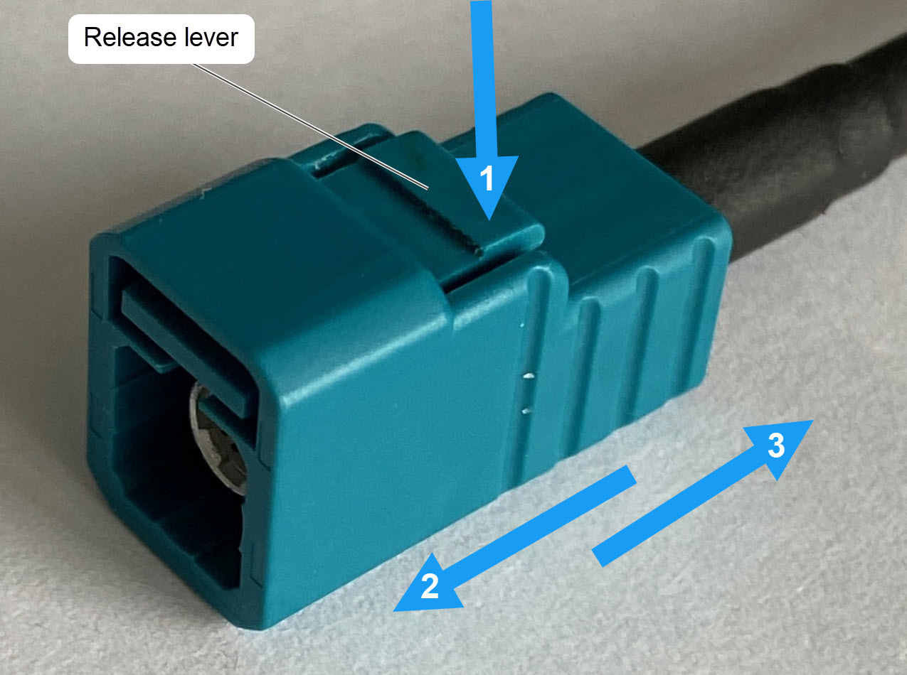 Removing FAKRA cable